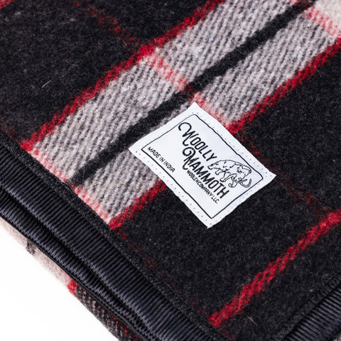 Woolly Mammoth Nester: Warm Wool Blanket for Indoor & Outdoor Comfort Woolly Mammoth